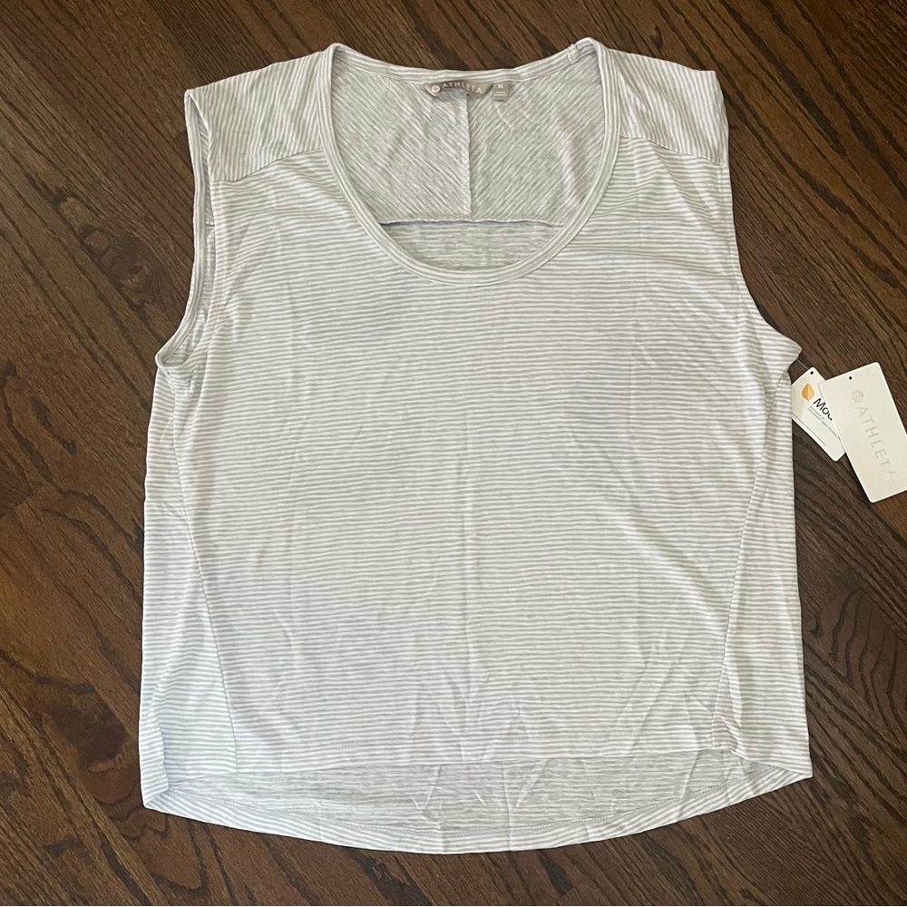 Athleta NWT Breezy Stripe Muscle Tank - XL